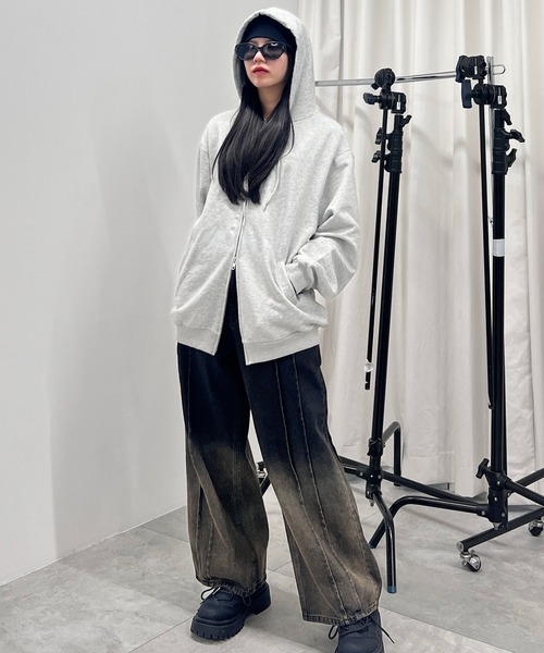 Figments（フィグメンツ）の「FOILプリントダブルZIPパーカー（パーカー・レディース・スミクロ/杢グレー・LARGE/X-LARGE）」の11枚目の写真