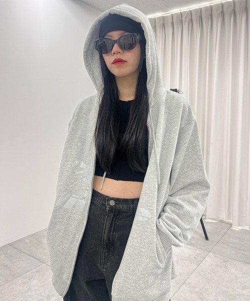 Figments（フィグメンツ）の「FOILプリントダブルZIPパーカー（パーカー・レディース・スミクロ/杢グレー・LARGE/X-LARGE）」の9枚目の写真