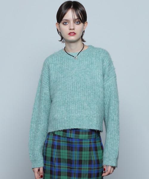 ROSE BUD(ローズバッド)の「クルーネックニットプルオーバー(ニット/セーター・レディース・グリーン/ブラック/ホワイト・ONE SIZE)」の3枚目の写真