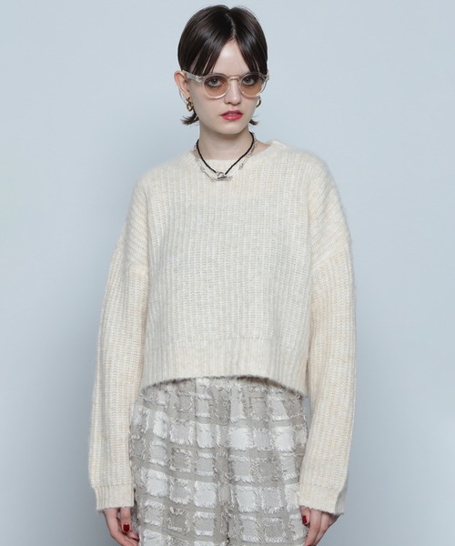 ROSE BUD(ローズバッド)の「クルーネックニットプルオーバー(ニット/セーター・レディース・グリーン/ブラック/ホワイト・ONE SIZE)」の7枚目の写真