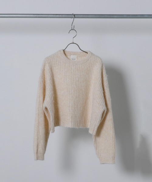 ROSE BUD(ローズバッド)の「クルーネックニットプルオーバー(ニット/セーター・レディース・グリーン/ブラック/ホワイト・ONE SIZE)」の11枚目の写真