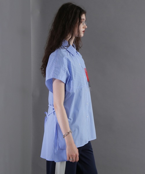 ROSE BUD（ローズバッド）の「(OKIRAKU×ROSEBUD)ストライプパネル フリンジエンブロイダリー チュニックシャツ（シャツ/ブラウス・レディース・ブルー/ベージュ・ONE SIZE）」の16枚目の写真