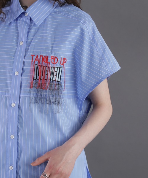 ROSE BUD（ローズバッド）の「(OKIRAKU×ROSEBUD)ストライプパネル フリンジエンブロイダリー チュニックシャツ（シャツ/ブラウス・レディース・ブルー/ベージュ・ONE SIZE）」の19枚目の写真