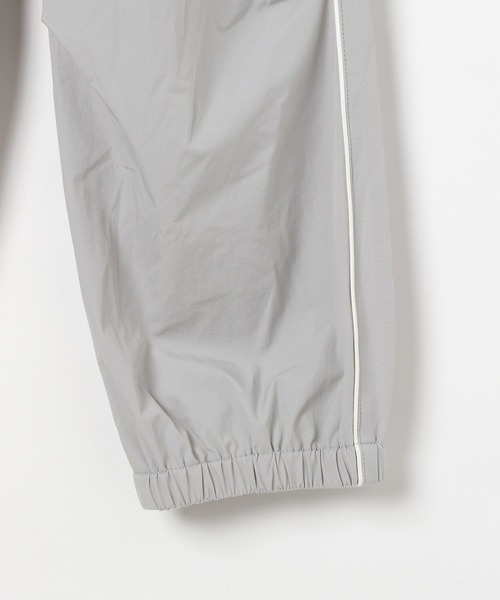 GLOBAL WORK（グローバルワーク）の「エアかるラインパンツ/147319（その他パンツ・キッズ・グレー/ブラック・130cm/140cm/150cm/160cm/170cm）」の8枚目の写真