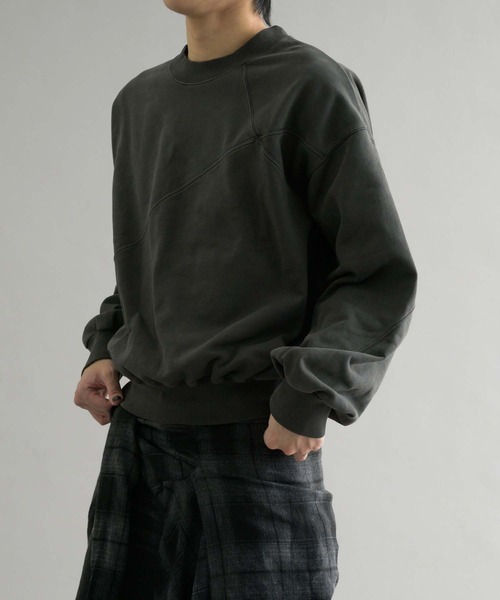 EPNK(イーピーエヌケー)の「【EPNK】Pigment cropped sweat shirt / ピグメントクロップドスウェットシャツ(スウェット・メンズ・ブラック/ダークブラウン・SMALL/LARGE/MEDIUM)」の7枚目の写真