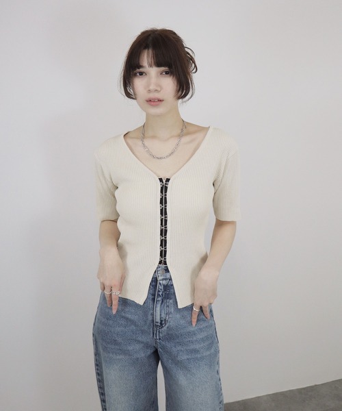 フロントホック半袖トップス／front hook half sleeve top