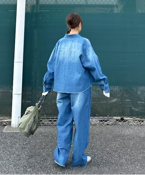 notch.（ノッチ）の「【notch.by KR 】カットオフデニムシャツ（シャツ/ブラウス・レディース・ブルー/ネイビー/ダークネイビー・M）」の9枚目の写真