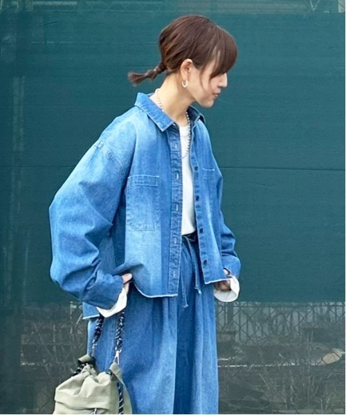 notch.（ノッチ）の「【notch.by KR 】カットオフデニムシャツ（シャツ/ブラウス・レディース・ブルー/ネイビー/ダークネイビー・M）」の5枚目の写真