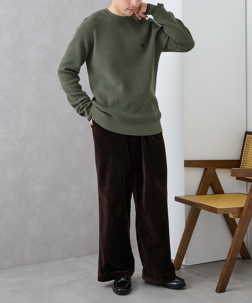 FRED PERRY(フレッドペリー)の「【FRED PERRY】WAFFLE STITCH JUMPER フレッドペリー ワッフルコットンニット ワンポイントロゴ刺繍 K6507(ニット/セーター・メンズ・アイボリー/ブラック・M/XL/L/S)」の7枚目の写真