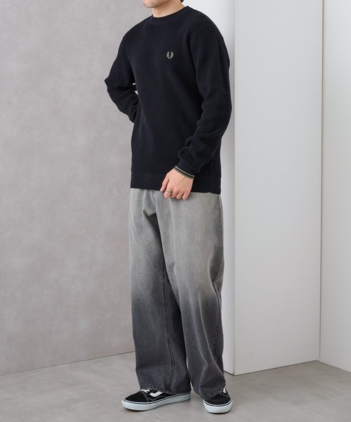 FRED PERRY(フレッドペリー)の「【FRED PERRY】WAFFLE STITCH JUMPER フレッドペリー ワッフルコットンニット ワンポイントロゴ刺繍 K6507(ニット/セーター・メンズ・アイボリー/ブラック・M/XL/L/S)」の15枚目の写真
