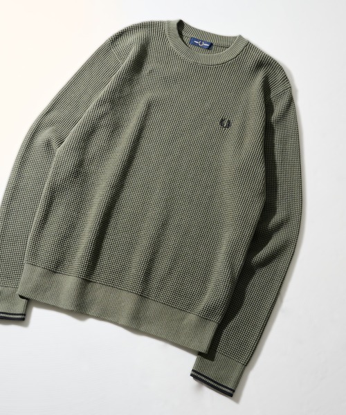 FRED PERRY(フレッドペリー)の「【FRED PERRY】WAFFLE STITCH JUMPER フレッドペリー ワッフルコットンニット ワンポイントロゴ刺繍 K6507(ニット/セーター・メンズ・アイボリー/ブラック・M/XL/L/S)」の9枚目の写真