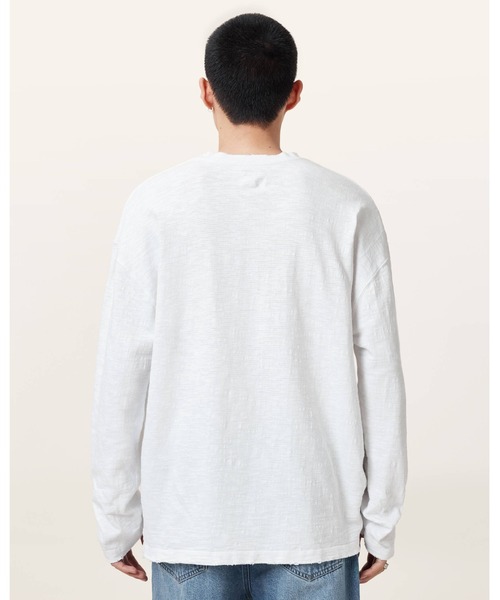 ALLSAINTS(オールセインツ)の「FOSTER LONG SLEEVE T-SHIRT | FOSTER 長袖 Tシャツ(Tシャツ/カットソー・メンズ・ホワイト・S/M/L/XS)」の7枚目の写真