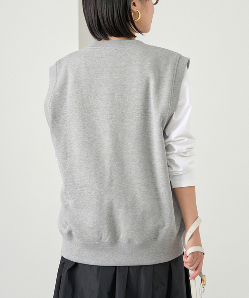 IENA（イエナ）の「LOOPWHEELER for LOWERCASE 別注 ライトツリウラケ Vネックベスト（ベスト・レディース・グレー/ホワイト・FREE）」の4枚目の写真