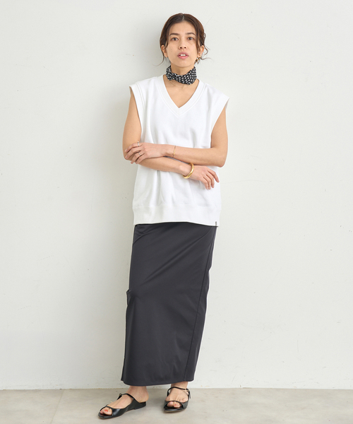 IENA（イエナ）の「LOOPWHEELER for LOWERCASE 別注 ライトツリウラケ Vネックベスト（ベスト・レディース・グレー/ホワイト・FREE）」の15枚目の写真