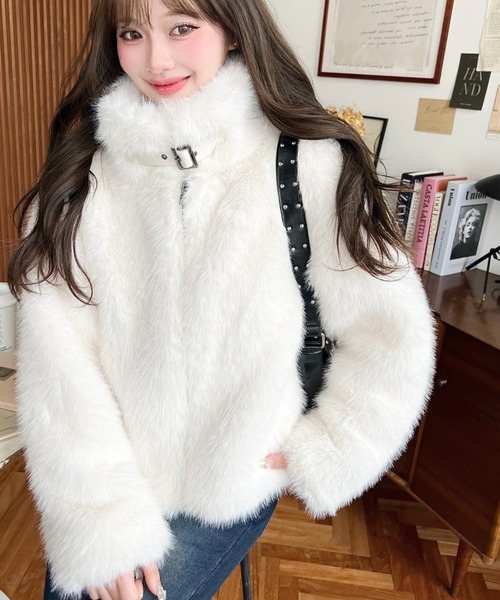 moment+（モーメントプラス）の「2WAYアレンジカラーファーブルゾン（ブルゾン・レディース・アイボリー/ベージュ/モカ/チャコールグレー/ブラック・L/M）」の2枚目の写真