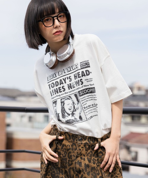 PBLIM(ページボーイリム)の「《UNISEX》ニュースペーパーTシャツ(Tシャツ/カットソー・レディース・オフホワイト/カーキ/ブラウン・MEDIUM/LARGE)」の8枚目の写真