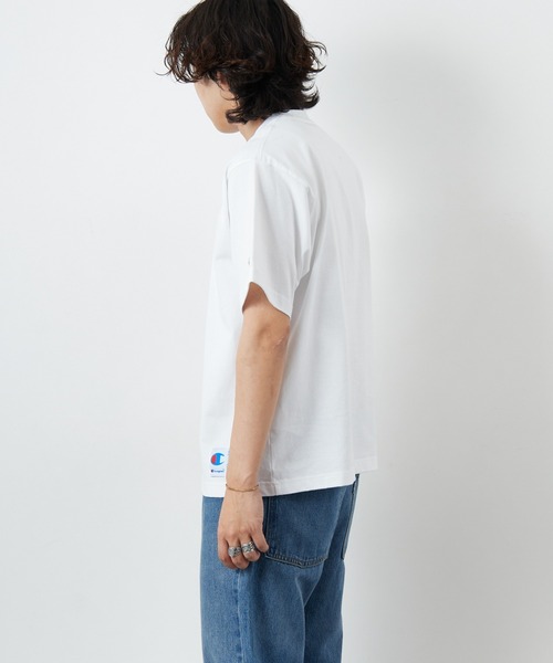 Champion（チャンピオン）の「[Champion/チャンピオン] ワンポイント刺繍ロゴ ショートスリーブTシャツ（Tシャツ/カットソー・レディース・ホワイト/ブラック/オートミール・M/L）」の19枚目の写真