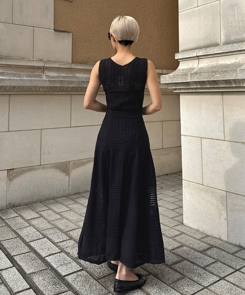 JENNE（ジェンヌ）の「レース風フィットフレアニットドレス（ワンピース・レディース・ネイビー/ブラック・MEDIUM/SMALL/LARGE）」の8枚目の写真