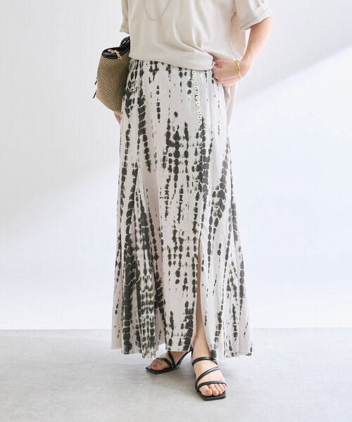 RIVE DROITE（リヴドロワ）の「【à Nice （ア ・ニース）】タイダイプリントマキシスカート（スカート・レディース・ブラック/カーキ・38/36）」の2枚目の写真
