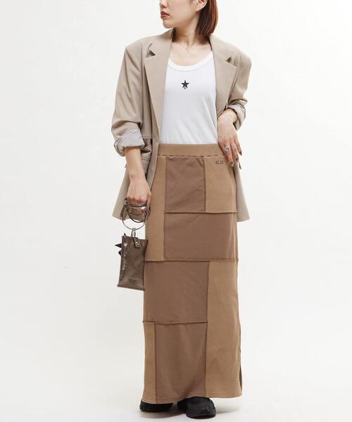 CONVERSE TOKYO(コンバーストウキョウ)の「【HL】PATCHWORK RIB SKIRT(スカート・レディース・キャメル/ブルー/ブラック・FREE)」の21枚目の写真