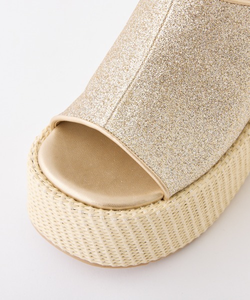 one after another NICE CLAUP（ワンアフターアナザーナイスクラップ）の「【マイナス3㎏見え】厚底アソートサンダル（サンダル・レディース・シルバー/ゴールド/キャメル・S/M/L）」の22枚目の写真