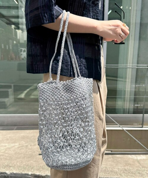 fredy emue（フレディエミュ）の「【The Bagmati】メタリックコードラウンドバッグ（かごバッグ・レディース・ブラック/シルバー/ゴールド・FREE）」の9枚目の写真