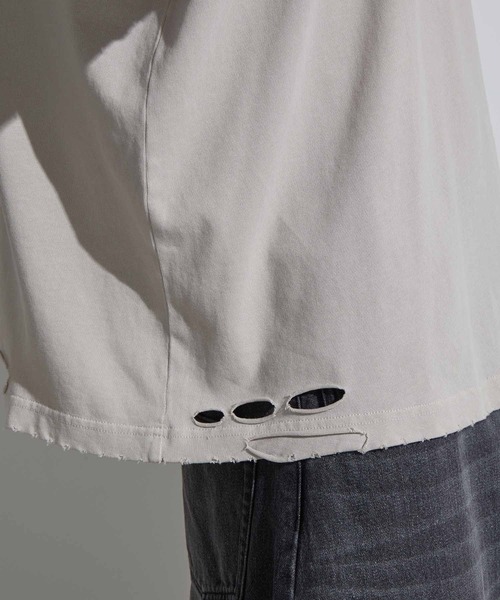 SLICK(スリック)の「【SLICK/スリック】Pigment Dye Damage T-Shirt / ピグメントダイダメージTシャツ/オーバーサイズ シルエット / ピグメント加工/ ビンテージ(Tシャツ/カットソー・メンズ・グレイッシュベージュ/ブルーグレー/ブラック・1/2/3)」の7枚目の写真