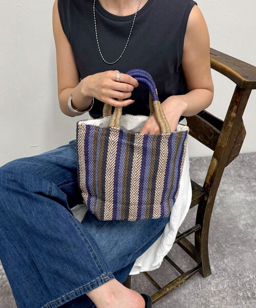 fredy emue（フレディエミュ）の「【TARANGO/タランゴ】ジュート台形バッグ（かごバッグ・レディース・ブラック系その他/ブルー系その他3/イエロー系その他3・FREE）」の3枚目の写真