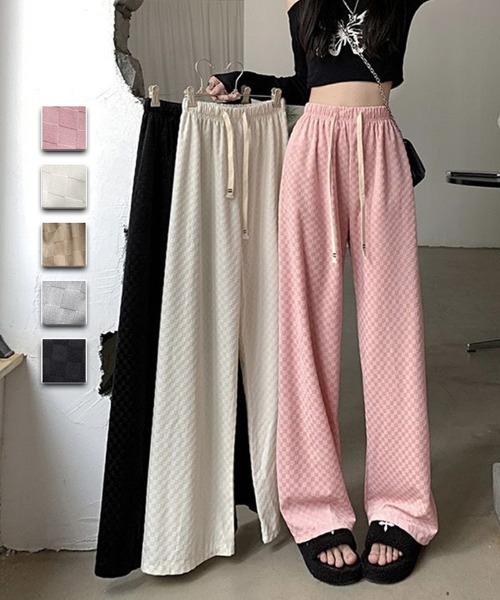 shoppinggo（ショッピングゴー）の「ワイドパンツ チェック柄パンツ（カーゴパンツ・レディース・キャメル/ホワイト/ピンク/ブラック/グレー・FREE）」の6枚目の写真