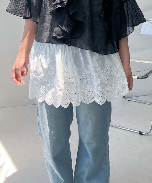 AS KNOW AS plus（アズノゥアズプラス）の「●重ねてアソートデザイン タンクキャミソール（バルーン・レース・ドットティアード）（キャミソール・レディース・ホワイト系1/ホワイト系2/ホワイト系3・FREE）」の14枚目の写真