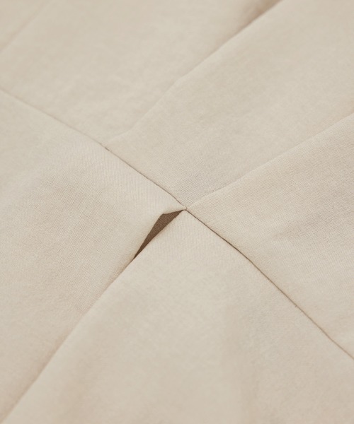 ROPE' PICNIC（ロペピクニック）の「【接触冷感】ハートネックペプラムブラウス（シャツ/ブラウス・レディース・サックスブルー/ネイビー/ベージュ/ブラウン・38）」の10枚目の写真