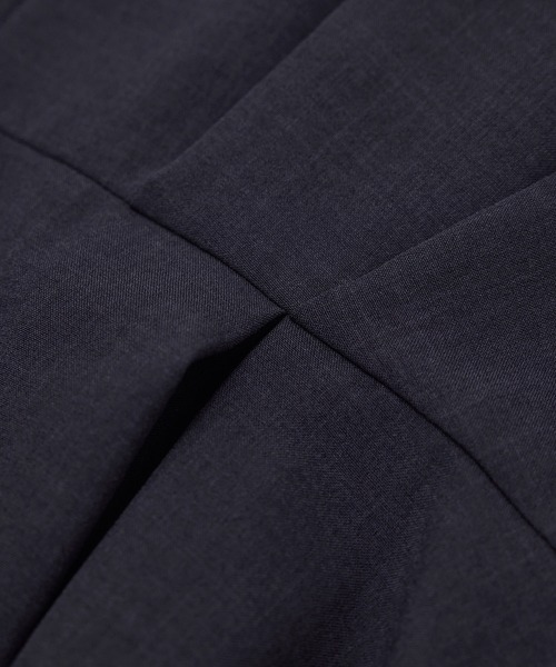 ROPE' PICNIC（ロペピクニック）の「【接触冷感】ハートネックペプラムブラウス（シャツ/ブラウス・レディース・サックスブルー/ネイビー/ベージュ/ブラウン・38）」の9枚目の写真