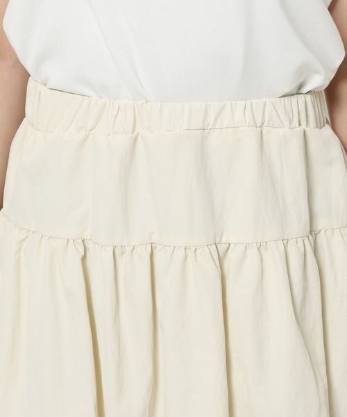 LOWRYS FARM（ローリーズファーム）の「バルーンミニスカート　531818（スカート・レディース・アイボリー/ブラック・FREE）」の16枚目の写真