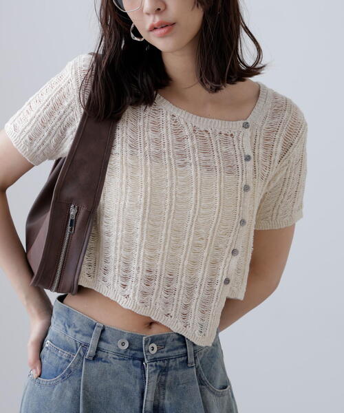 FREE'S MART（フリーズマート）の「◆透かし編みアシメボタンニット（ニット/セーター・レディース・グレー/ホワイト/ブラウン・FREE）」の20枚目の写真