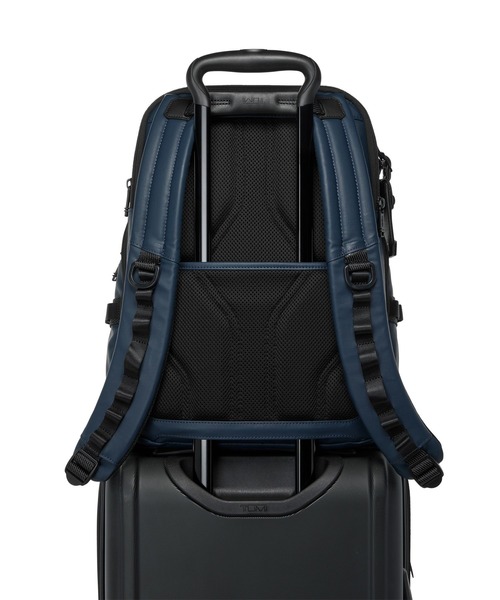 TUMI(トゥミ)の「ALPHA BRAVO 「ナヴィゲーション」バックパック(A4/PC15インチまで対応)(バックパック/リュック・メンズ・ネイビー・FREE)」の7枚目の写真
