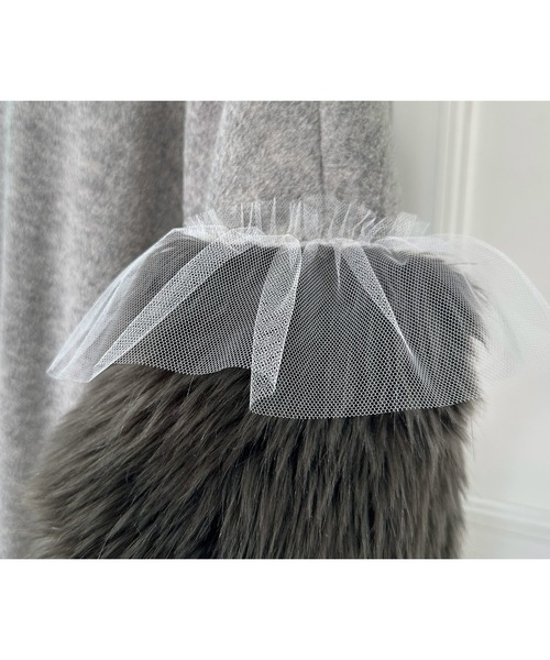 AVIE（アビィ）の「ウーレットシャギーフェイクファーmixプルオーバー（ニット/セーター・レディース・トップグレー/チャコールグレー・38）」の4枚目の写真