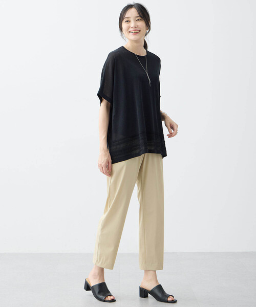A/C DESIGN BY ALPHA CUBIC（エーシーデザインバイアルファキュービック）の「【接触冷感・UVカット・洗濯可能】美モーションクールストレートパンツ（スラックス・レディース・ネイビー/ベージュ/ブラック・L/M/LL）」の17枚目の写真