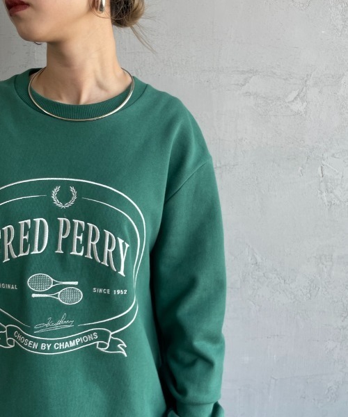 FRED PERRY/フレッドペリー] CHOSEN BY CHAMPIONS ロゴ刺繍 クルー