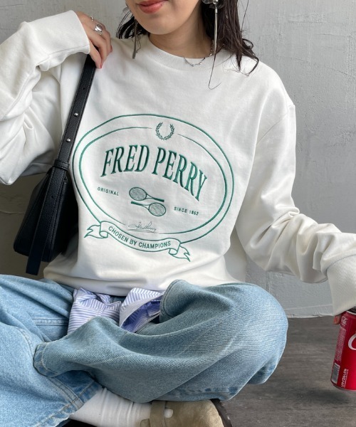 FRED PERRY/フレッドペリー] CHOSEN BY CHAMPIONS ロゴ刺繍 クルー