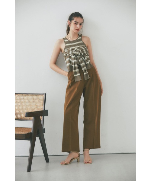 &. NOSTALGIA（アンドドットノスタルジア）の「タックワイドパンツ【tallサイズあり】（その他パンツ・レディース・ブラック/キャメル/グリーン・S/M/TALL）」の15枚目の写真