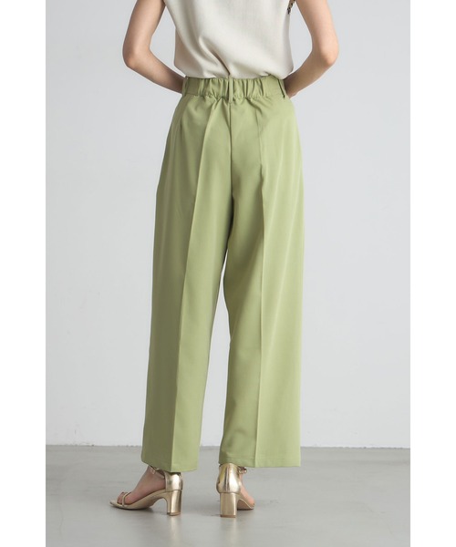 &. NOSTALGIA（アンドドットノスタルジア）の「タックワイドパンツ【tallサイズあり】（その他パンツ・レディース・ブラック/キャメル/グリーン・S/M/TALL）」の8枚目の写真