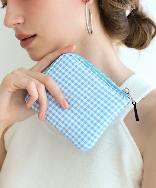 DONOBAN（ドノバン）の「バイカラーマルチウォレット（財布・レディース・ブラック/イエロー系その他/ブルー/ブラック系その他/レッド/レッド系その他/パープル/ブルー系その他・ONE）」の5枚目の写真