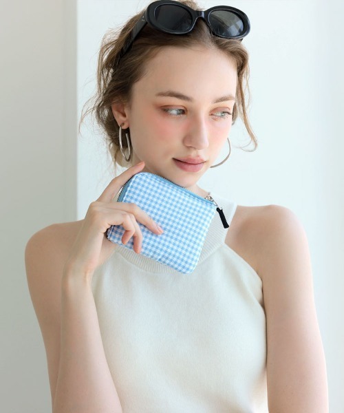 DONOBAN（ドノバン）の「バイカラーマルチウォレット（財布・レディース・ブラック/イエロー系その他/ブルー/ブラック系その他/レッド/レッド系その他/パープル/ブルー系その他・ONE）」の20枚目の写真