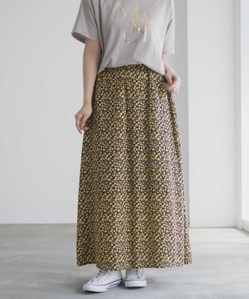 Mac-House（マックハウス）の「Idnes 小花柄ナロースカート（スカート・レディース・ベージュ系/ネイビー系・M）」の12枚目の写真