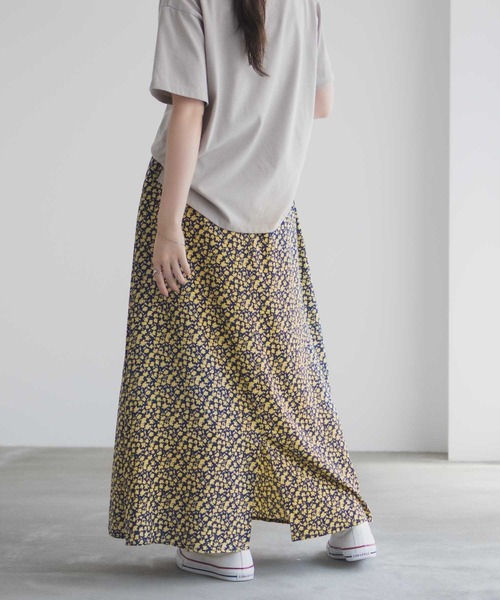 Mac-House（マックハウス）の「Idnes 小花柄ナロースカート（スカート・レディース・ベージュ系/ネイビー系・M）」の15枚目の写真