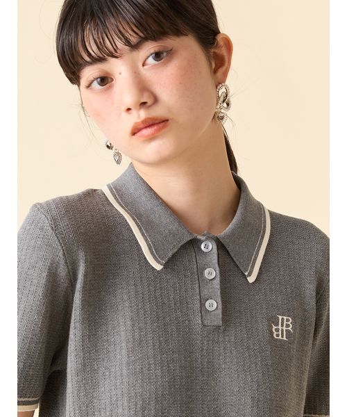 LILY BROWN（リリーブラウン）の「ワンポイントニットポロシャツ（ポロシャツ・レディース・ホワイト・F）」の7枚目の写真