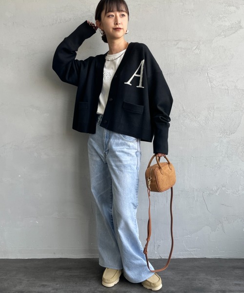 AMERICANA（アメリカーナ）の「[Americana/アメリカーナ] 別注 バックロゴ ショート丈 Vネックカーディガン【追加】（カーディガン/ボレロ・レディース・チャコール/ブラック・ONE SIZE）」の3枚目の写真