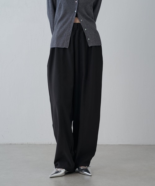 Lui's（ルイス）の「カーブイージーパンツ（その他パンツ・レディース・グレー/ブラック/ベージュ・38/36）」の20枚目の写真