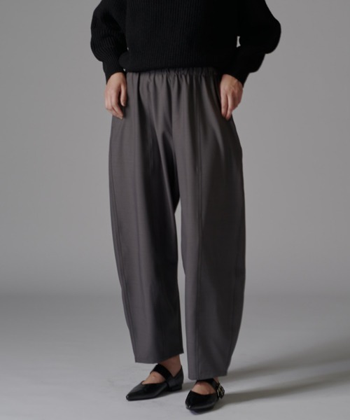 Lui's（ルイス）の「カーブイージーパンツ（その他パンツ・レディース・グレー/ブラック/ベージュ・38/36）」の11枚目の写真