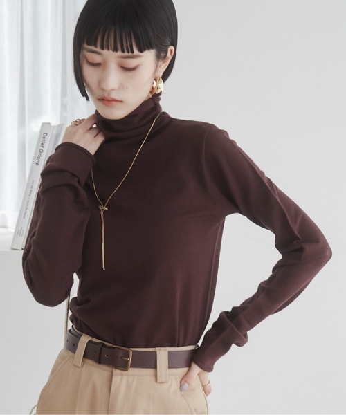 ANGIE（アンジー）の「タートルネックニット（ニット/セーター・レディース・ブルー・LARGE）」の2枚目の写真